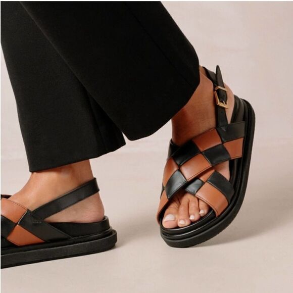 ALOHAS‎ Marshmallow Scacchi Leather Crossover Sandals Black Brown 42 11 11.5 - Picture 1 of 8